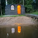 Sirgova Puhkemaja Koos Suitsusaunaga Holiday home