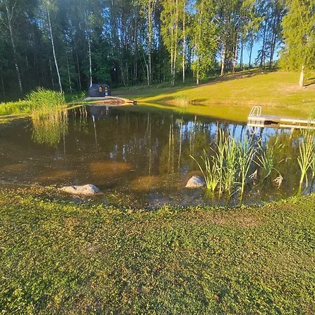 Sirgova Puhkemaja Koos Suitsusaunaga